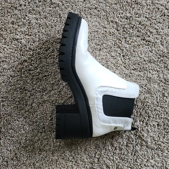 Simply Vera Vera Wang Black and White Slip on Combat Boots - Picture 5 of 11